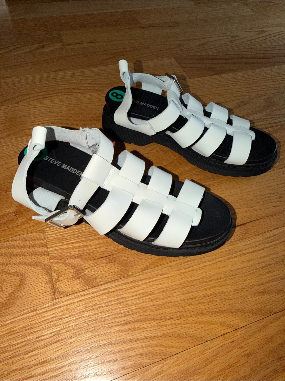 Steve Madden Melba Strappy sandals Size 8